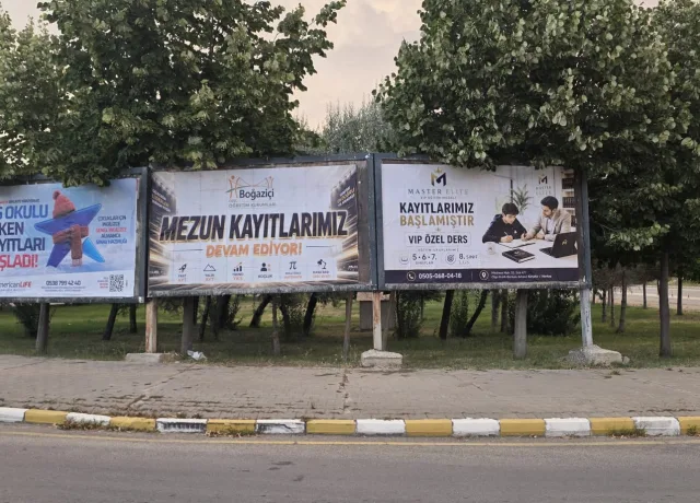 Ahi Evran Üniversitesi Kampüs İçi. Merkez Kütüphane Kavşağı image