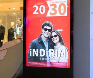 Ankara Podium Avm dijital Led Ekran Zemin Kat / 1