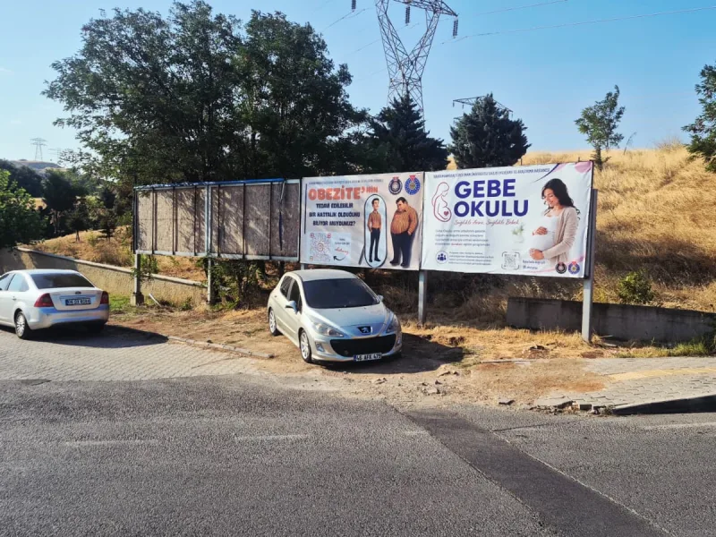KSÜ Kampüs Yolu - Ali Özge Camii Yanı Billboard