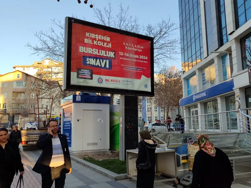LİSE CADDESİ-HALKBANKASI ÖNÜ