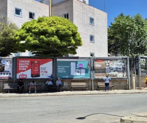 Ankara Kayseri caddesi-Devlet Hastanesi Yanı