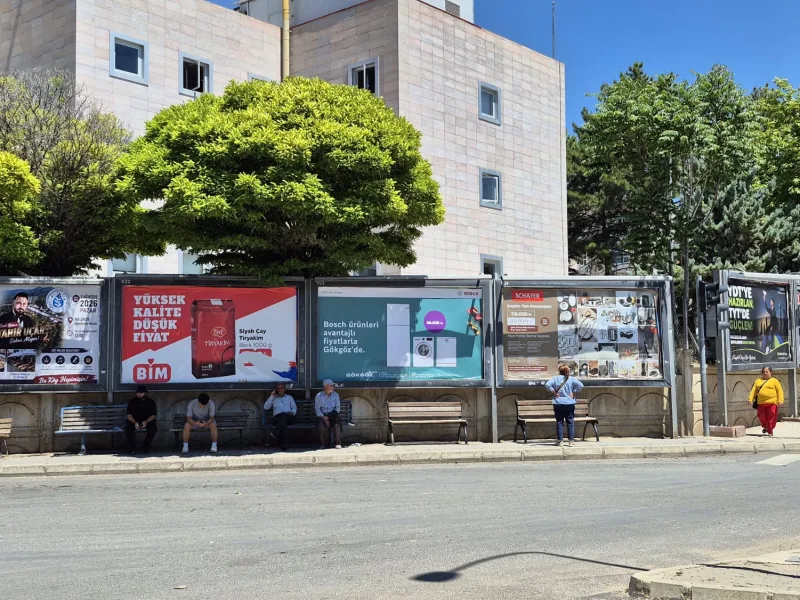 Ankara Kayseri caddesi-Devlet Hastanesi Yanı