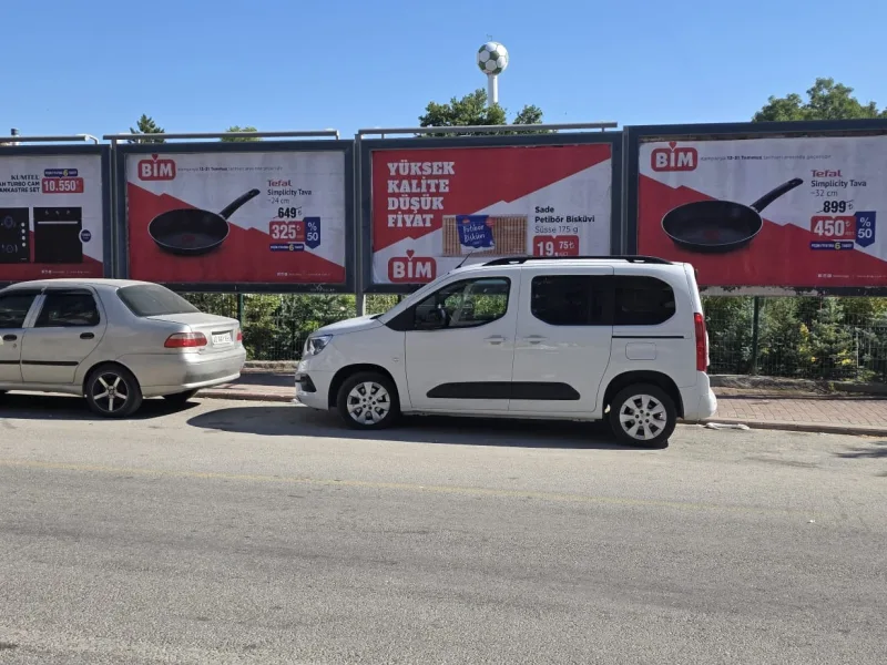 Kayabaşı Mahallesi. Kapalı Spor Yanı
